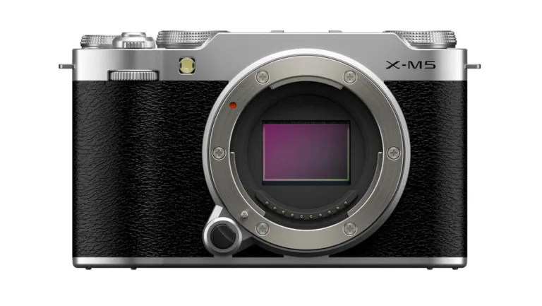 Fujifilm X M5 premieres impressions un hybride compact puissant et accessible Fujifilm X-M5, premières impressions: un hybride compact, puissant et accessible