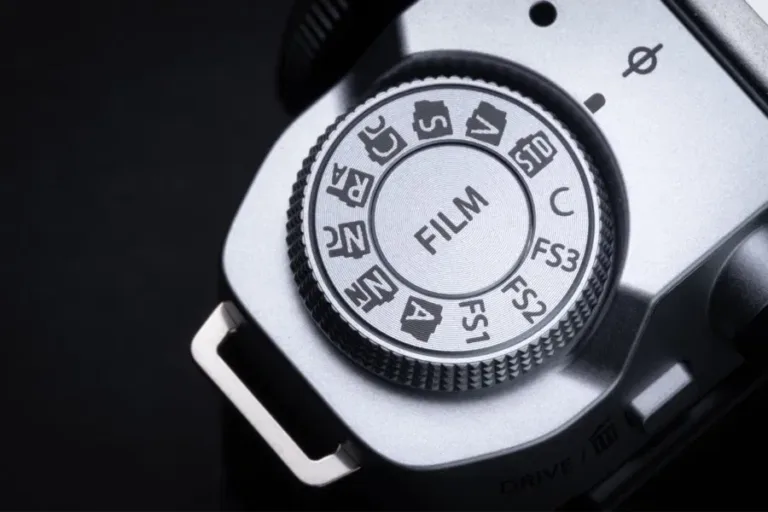 Molette de simulation de film du Fujifilm X M5 Alerte : Ces 4 appareils Fujifilm vont révolutionner la photo (vous n’en croirez pas vos yeux)