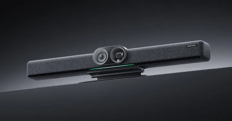 L’Insta360 Connect: Une barre vidéo de visioconférence dopée à l’IA  à 2399€