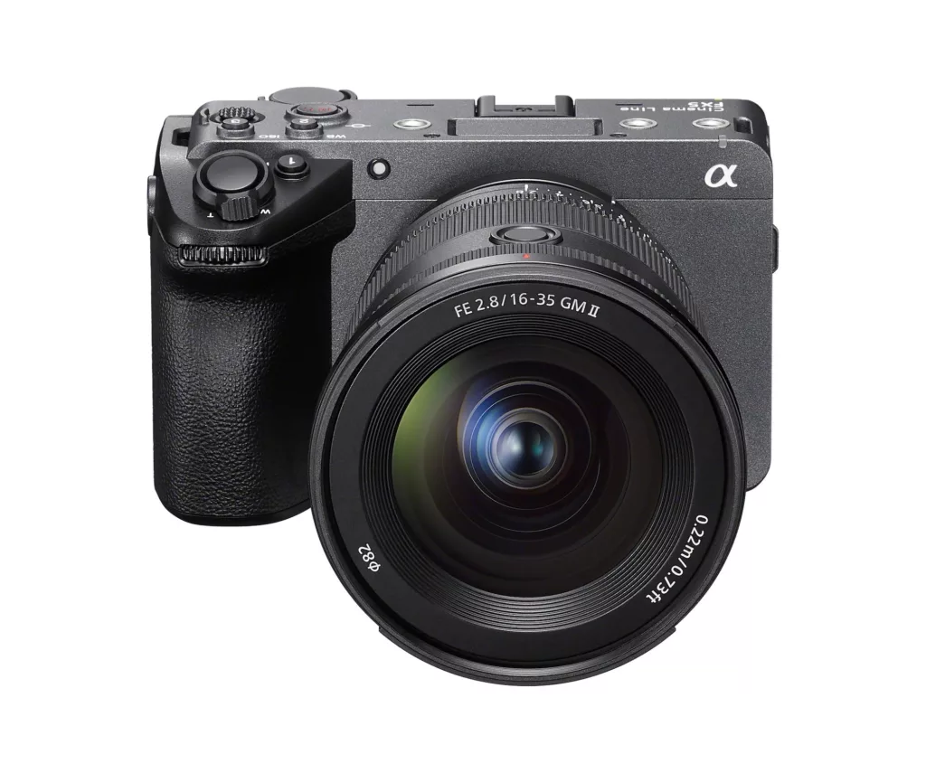 sony fx5 cinema line Caméra Sony FX5 Cinema Line avec objectif FE 16-35 mm GM II